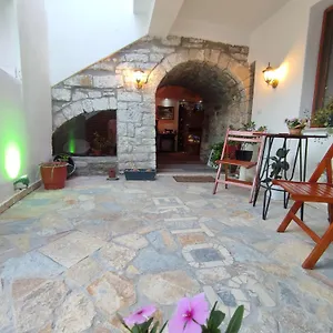 Bujtina Veritos Maison d'hôtes